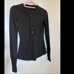 Lululemon fireplace jersey